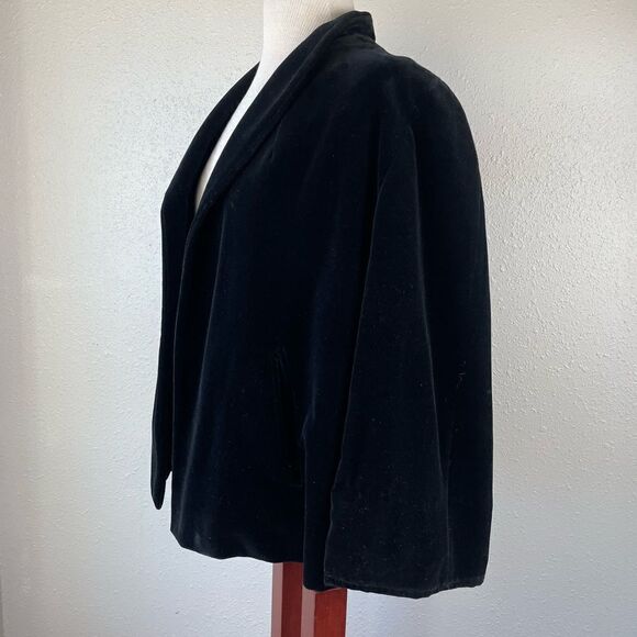 Vintage Union Made Black Velour Style Coat EUC - Picture 3 of 6